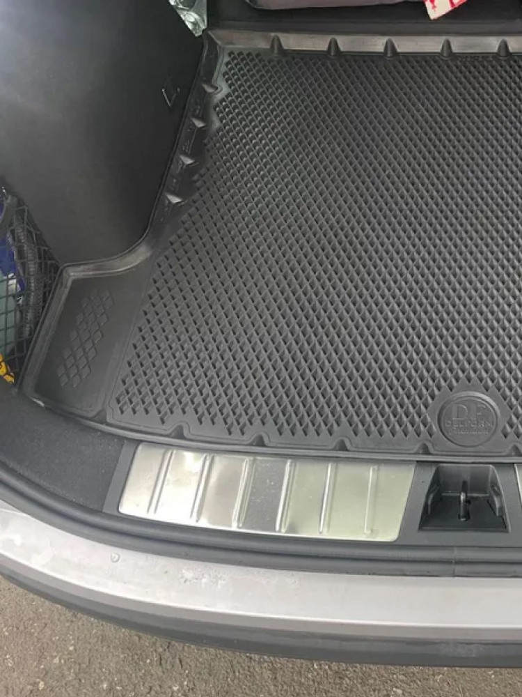 Коврик в багажник автомобиля Geely Coolray, Джили Кулрей, Belgee X50, Белджи Х50 с бортиками, эва, eva